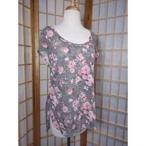 Younique Med Floral Lightweight Sweater